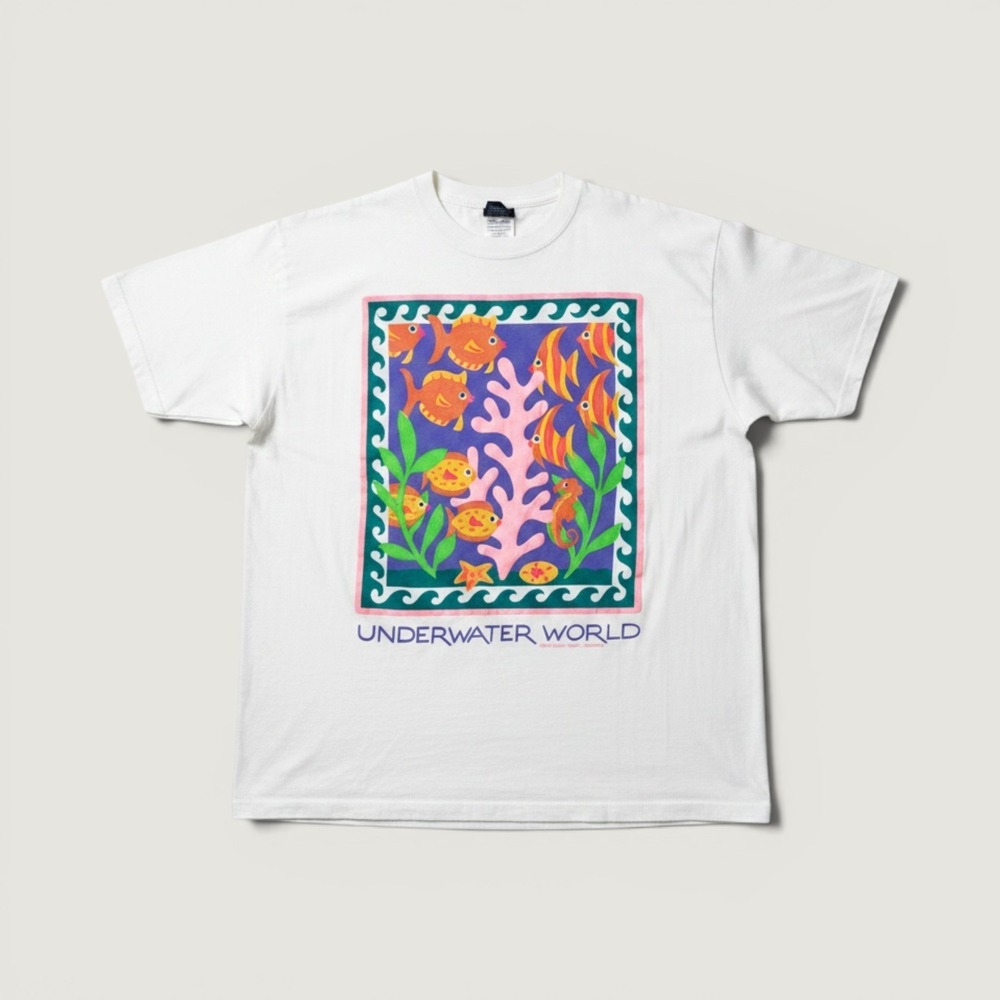 Galaxy By Harvic Shirt Women's White Underwater World Ocean‎ Fish Graphic Tee